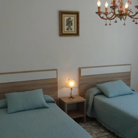 Tatil Evi Casa De Lolo En Larino Cerca De La Playa *